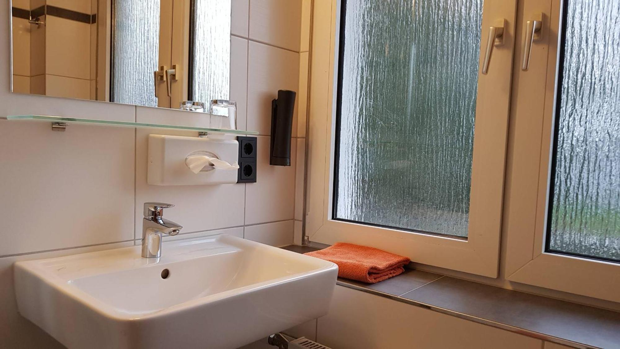Hotel Walz Salzkotten Kültér fotó