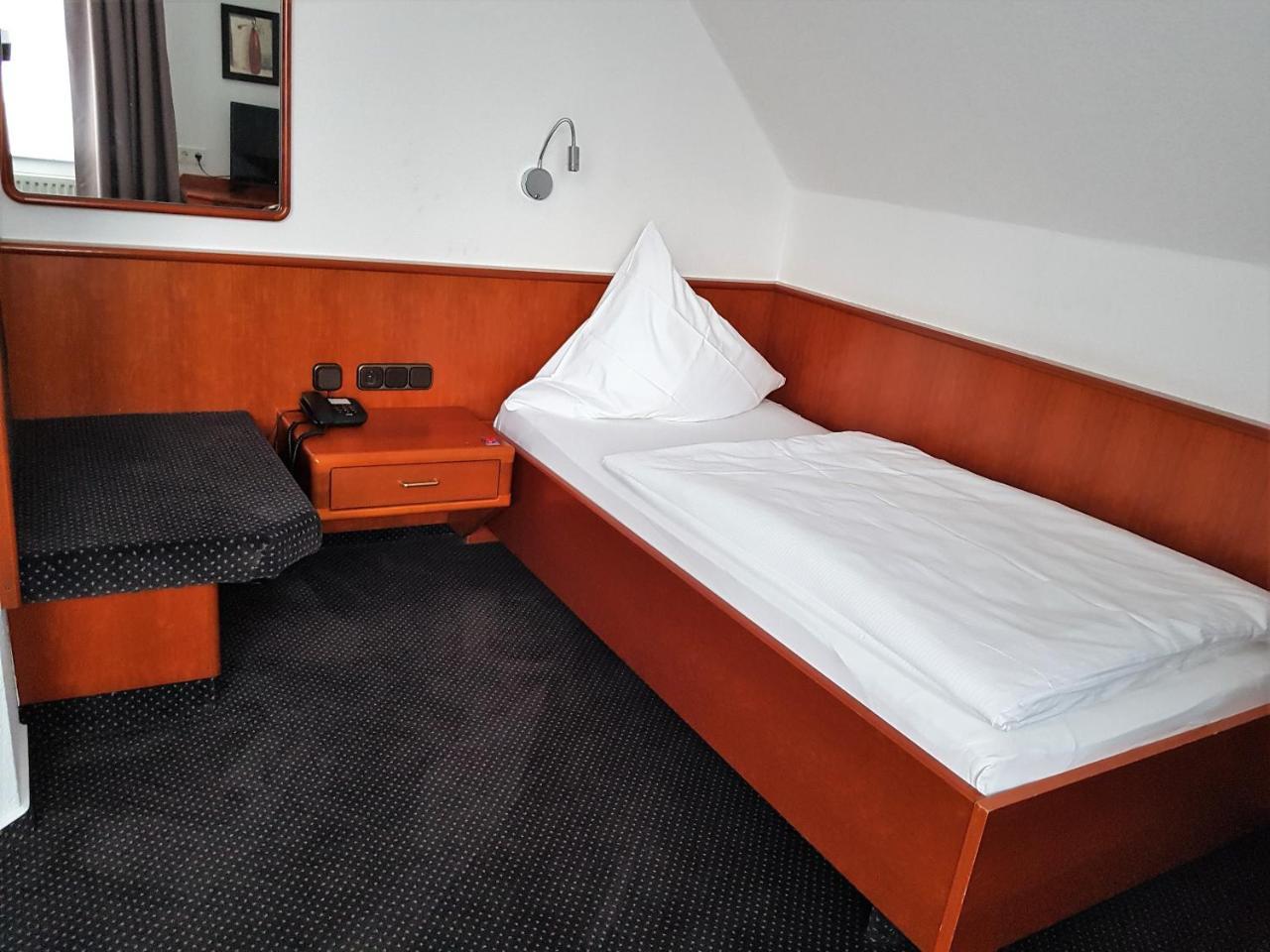 Hotel Walz Salzkotten Kültér fotó